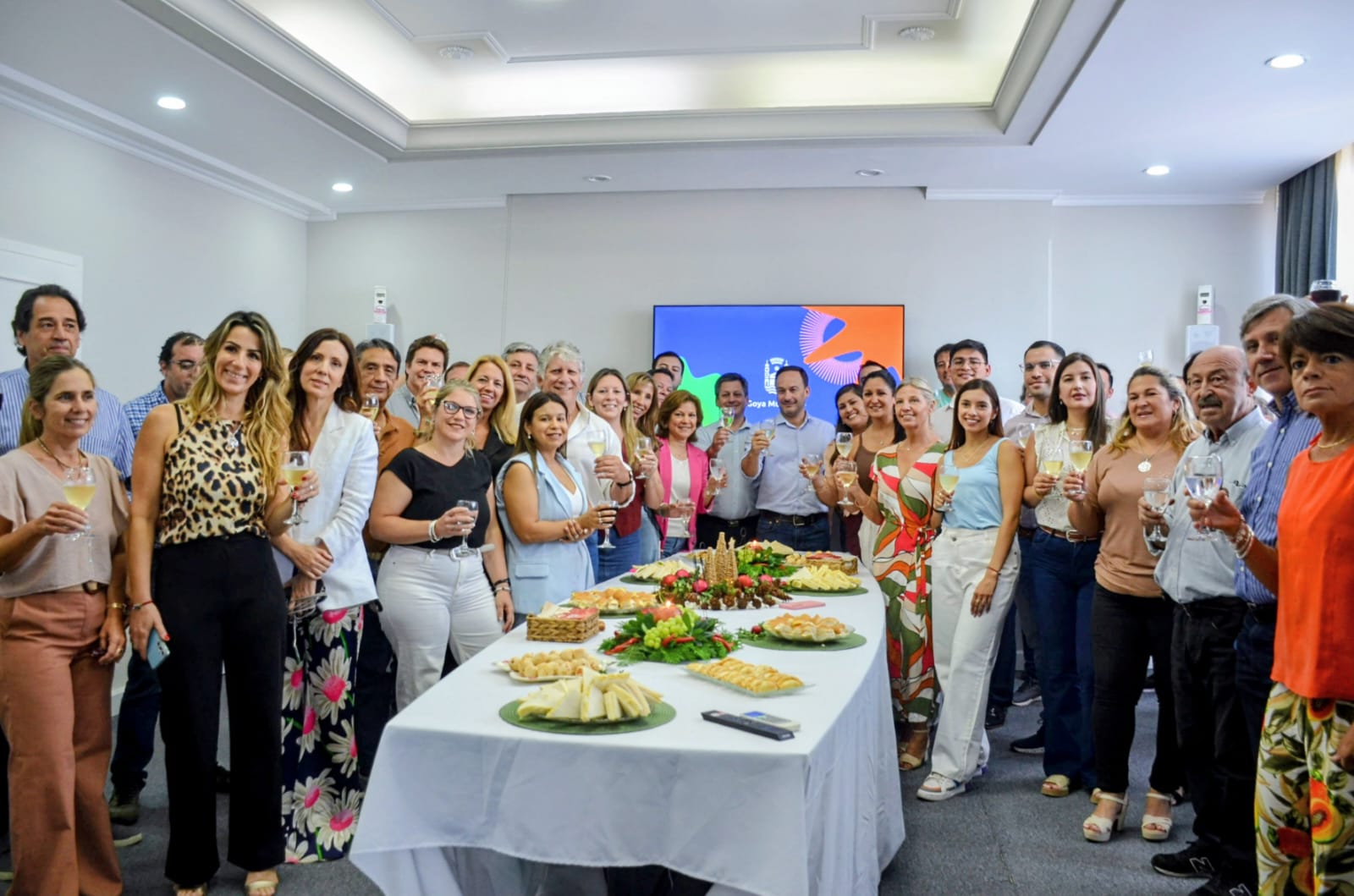 Brindis del gobierno municipal en gratitud de un año exitoso