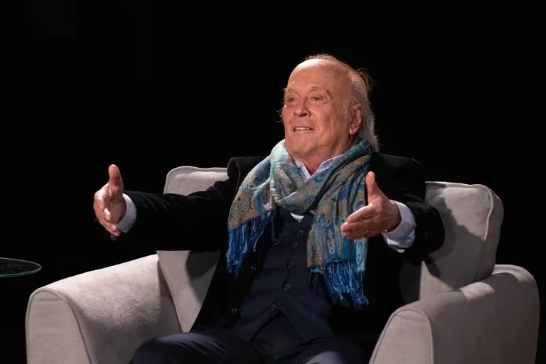 Héctor Cavallero asumió como director de Radio Nacional y descartó una privatización