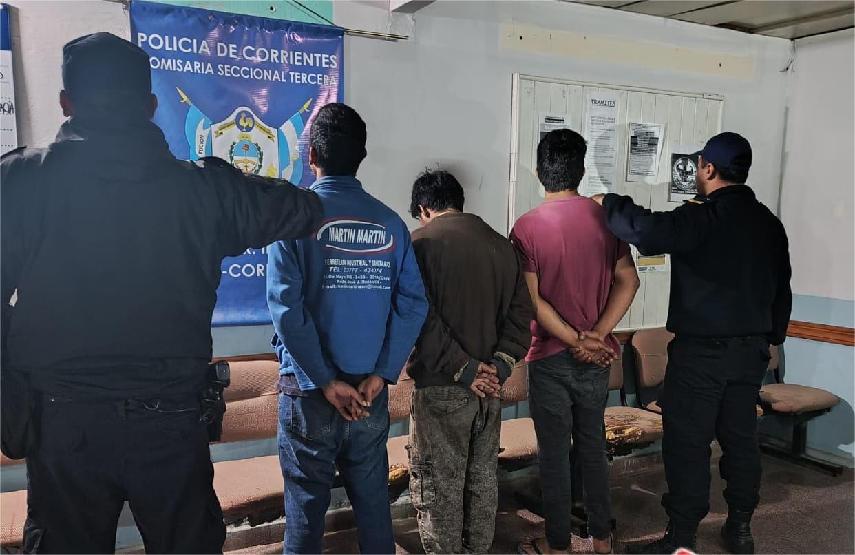 LA COMISARÍA TERCERA ESCLARECIÓ UN ROBO: TRES DETENIDOS Y RECUPERACIÓN DE ELEMENTOS ROBADOS