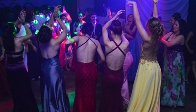 Hay consenso para derogar la prohibición de venta de alcohol en las recepciones