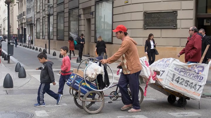 Por la crisis económica, estiman que la pobreza superará las cifras del peor momento de la pandemia
