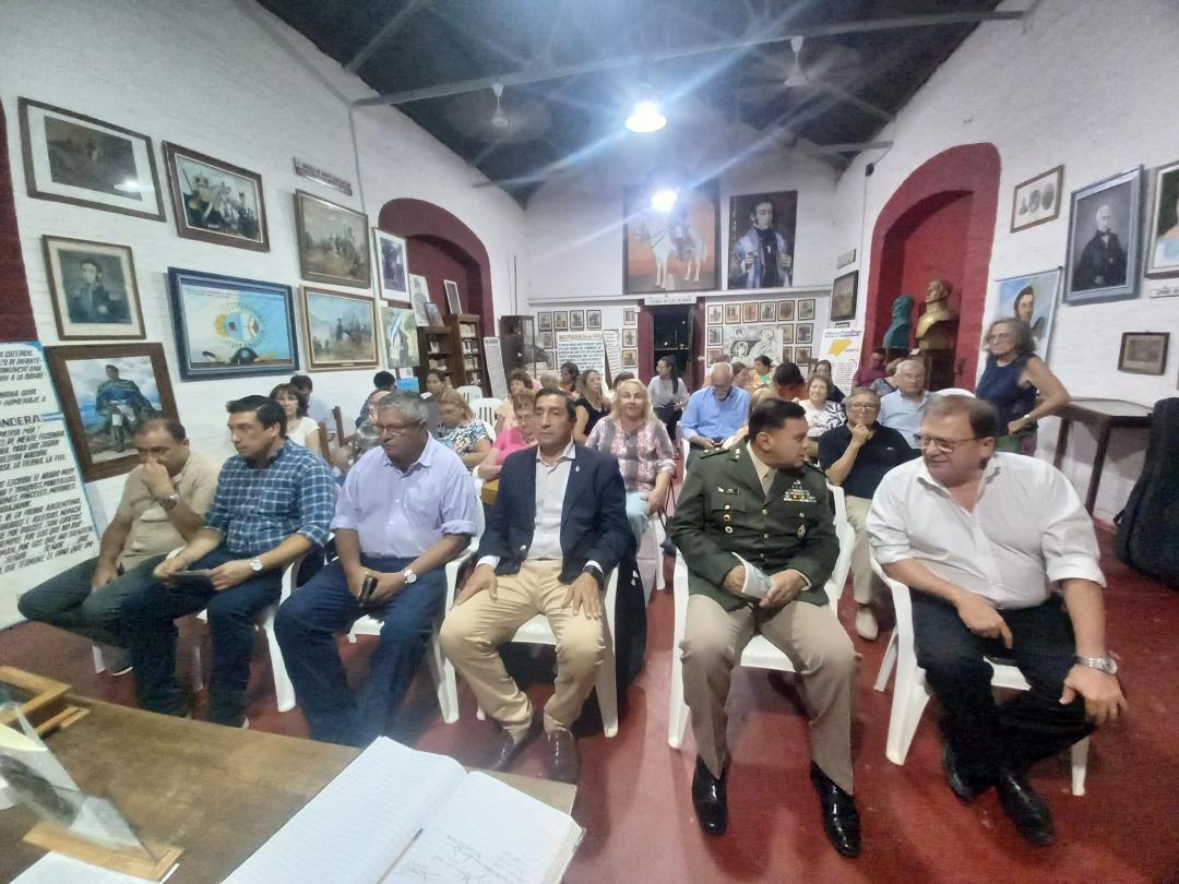 EL DIRECTOR DE CULTURA PARTICIPÓ DE LA VELADA SANMARTINIANA
