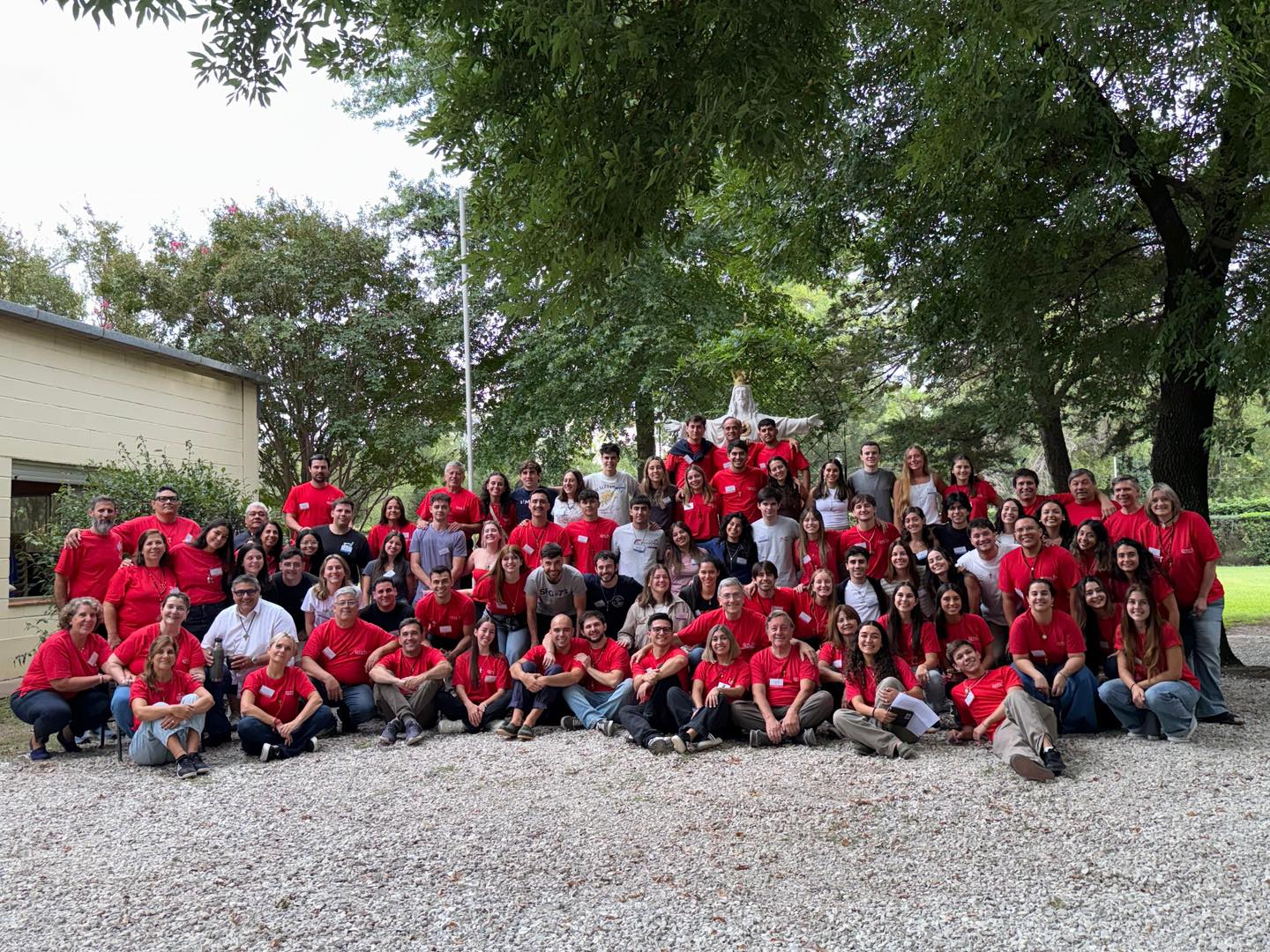 JÓVENES DE LA DIÓCESIS DE GOYA PARTICIPARON DEL RETIRO EFFETÁ EN ROSARIO