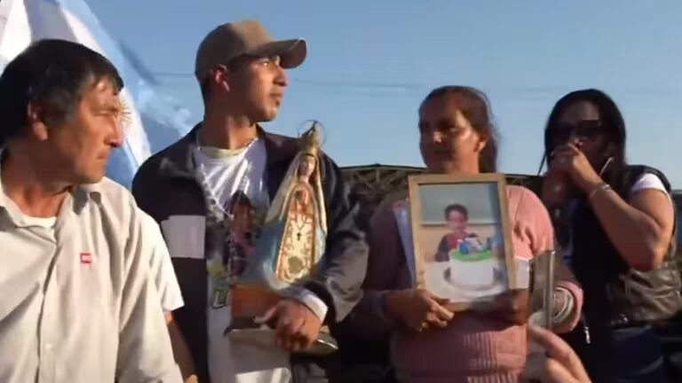  CASO LOAN: ESTE LUNES SE HARÁ LA CÁMARA GESELL A LOS NIÑOS QUE ESTABAN EN EL NARANJAL Y, LUEGO, DECLARARÁ LA FAMILIA DEL NENE DESAPARECIDO