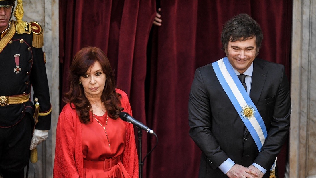 CRISTINA FERNÁNDEZ ARREMETE CONTRA QUIENES CRITICAN EN ARGENTINA LA DEMOCRACIA DE VENEZUELA