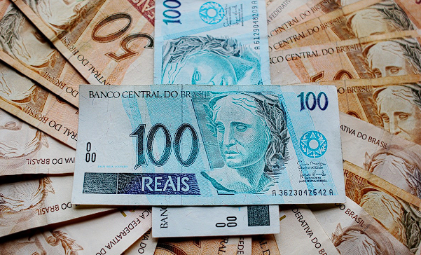 Dato clave para las vacaciones en Brasil: ¿Cuántos reales equivalen a $10.000 pesos argentinos?