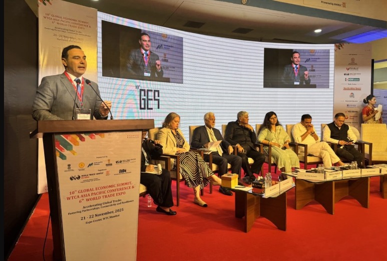 VALDÉS EXPUSO ANTE LÍDERES MUNDIALES EN MUMBAI SOBRE EL POTENCIAL ESTRATÉGICO DE CORRIENTES