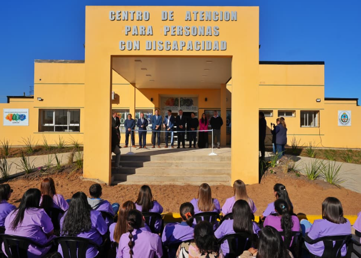 En Mocoretá, Valdés habilitó el nuevo Centro Integral de Atención para personas con Discapacidad
