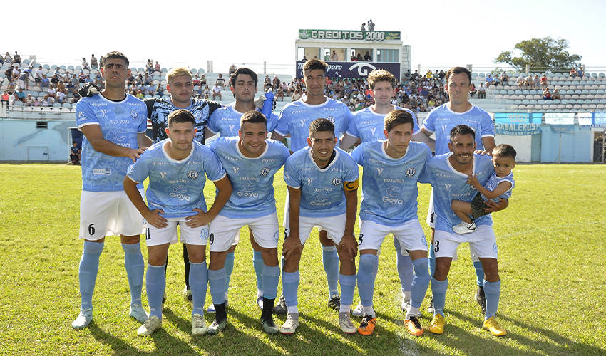 Huracán cayó 2 a 0 ante Victoria en la ida de los Octavos de Final