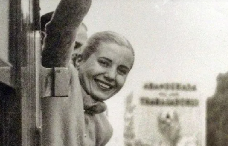 Evita Eterna: El PJ y la CGT conmemoran el paso a la inmortalidad de la abanderada de los humildes