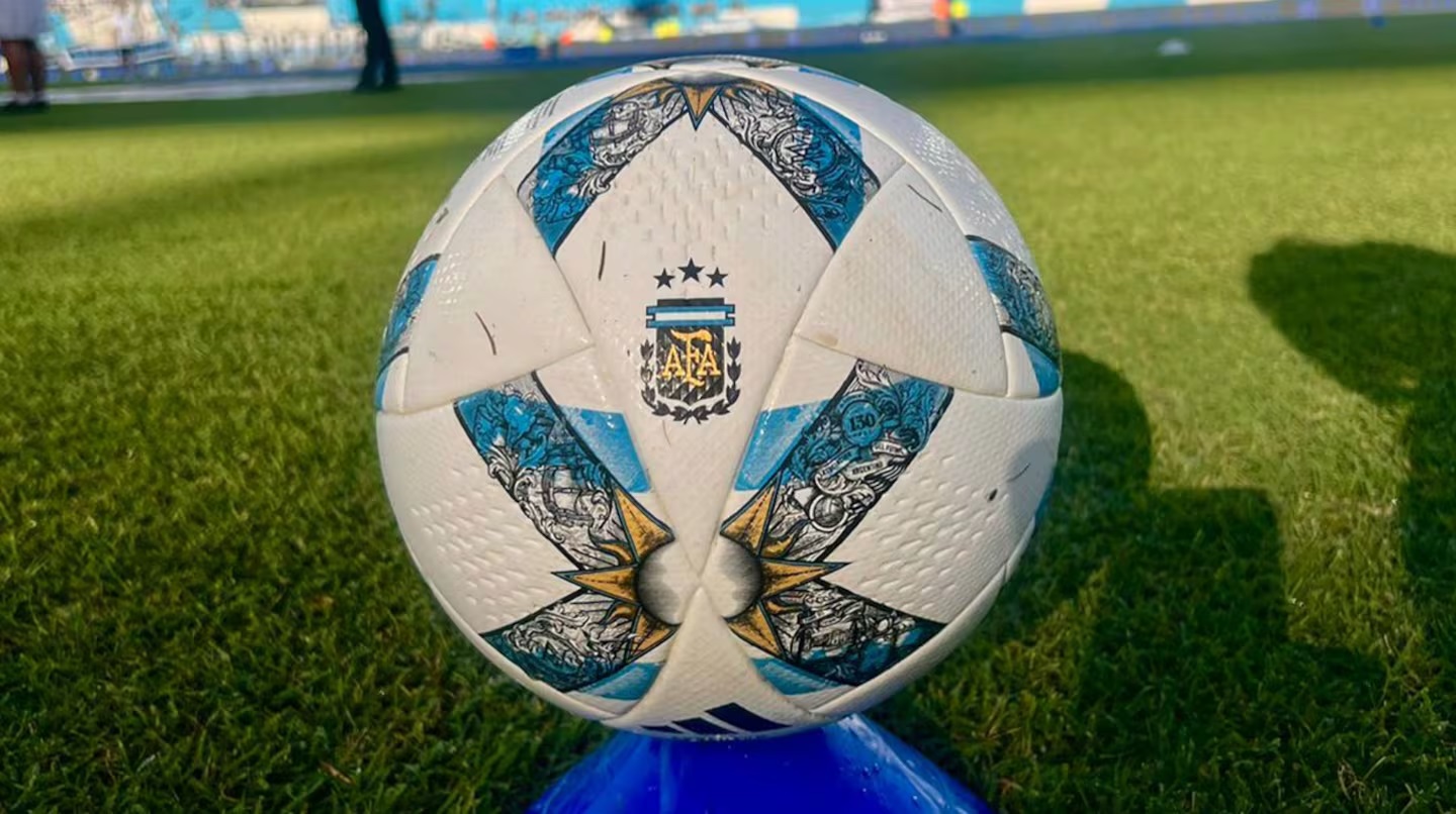 La Liga Profesional confirmó días y horarios de los partidos de las 12 primeras fechas del Torneo Apertura