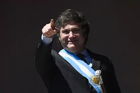 Milei descartó nuevos cambios en el Gabinete y advirtió: "Vamos a ser implacables con la corrupción".