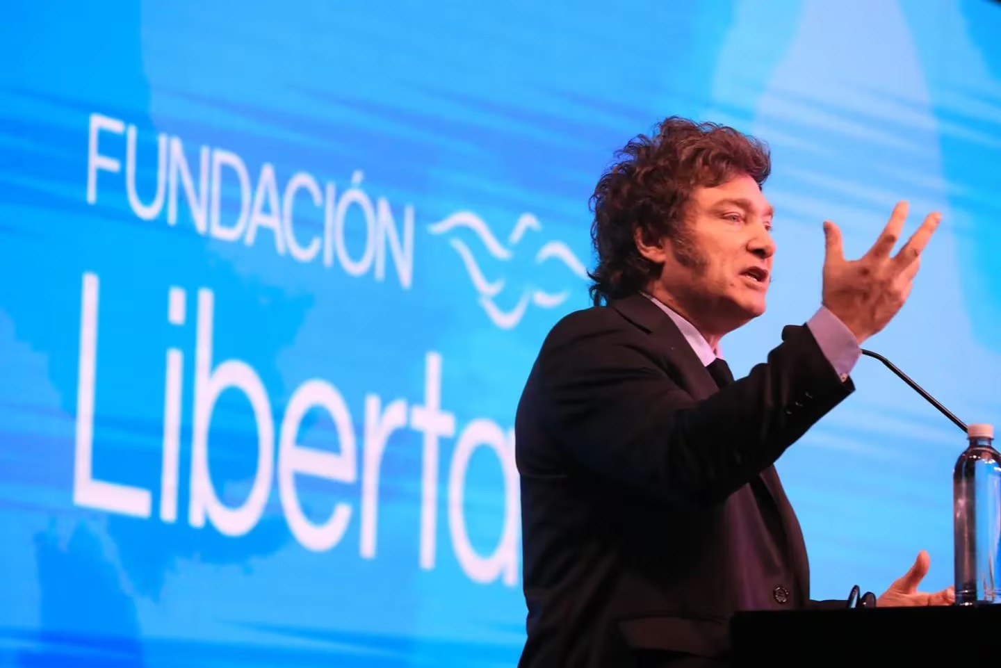 Javier Milei defendió el rumbo económico y cruzó a la oposición: “Tiren la Ley Bases, hagan lo que quieran”