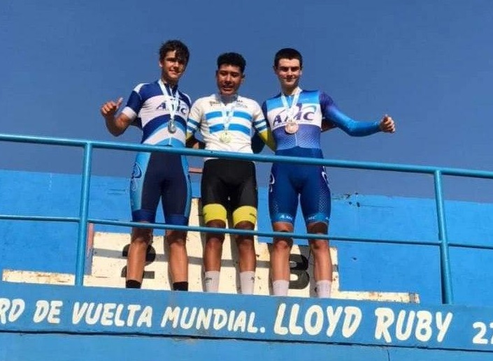 NICOLAS ALMADA NUEVO CAMPEÓN ARGENTINO DE CONTRARRELOJ EN RUTA EN RAFAELA SANTA FE