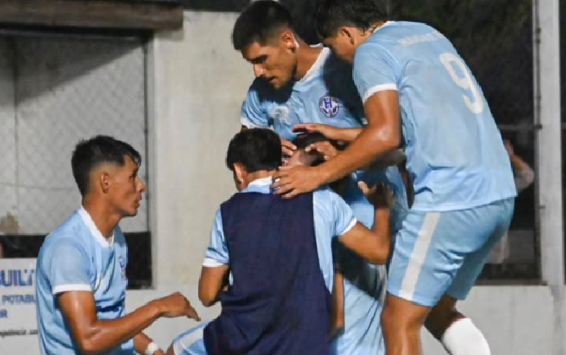 HURACÁN GOLEÓ POR 5 A 0 A BERÓN DE ASTRADA Y LIDERA SU ZONA EN EL TORNEO PROVINCIAL
