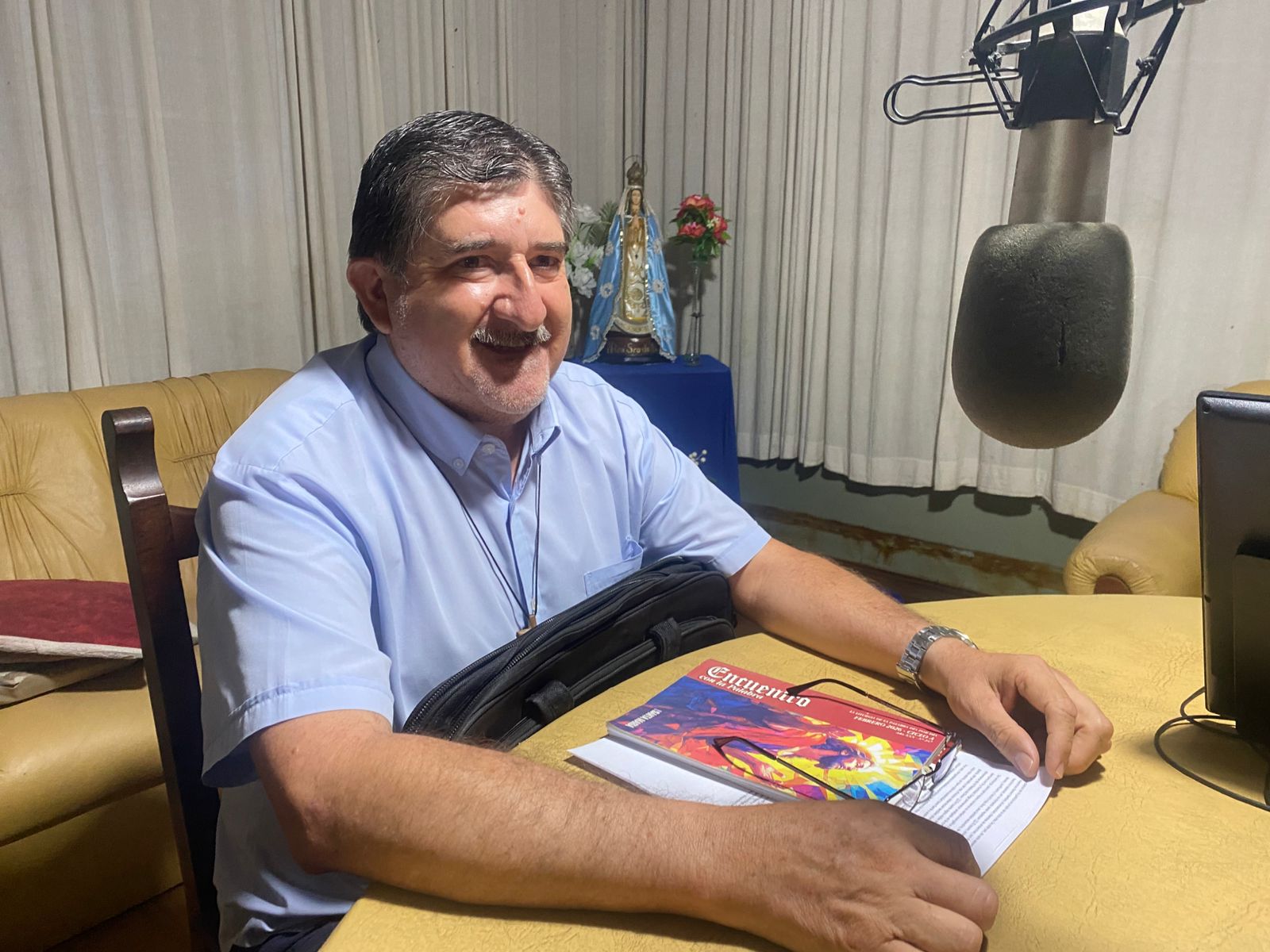 EL PADRE JUAN CARLOS MENDOZA LLAMÓ A “MEDIR LAS PALABRAS Y CULTIVAR LA AMABILIDAD”