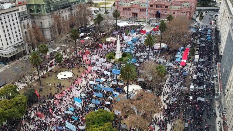 Tras anunciar el protocolo anti-piquetes, el Gobierno levantó la reunión con los movimientos sociales de izquierda