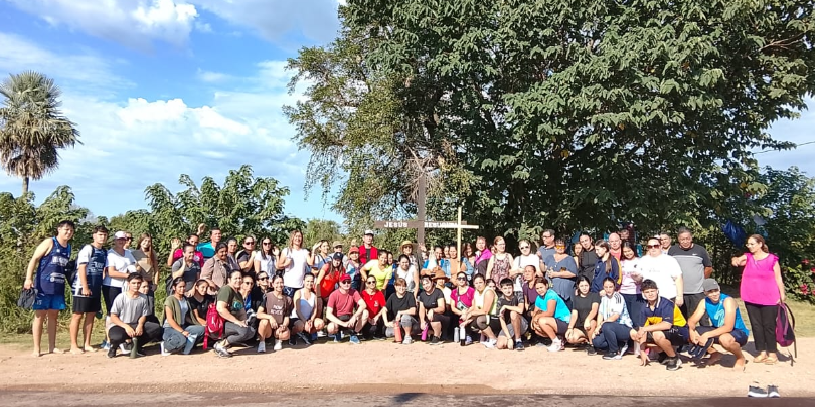 PERUGORRÍA CELEBRÓ EL TRIDUO PASCUAL EN CLAVE SINODAL JUNTO A MONSEÑOR CANECÍN