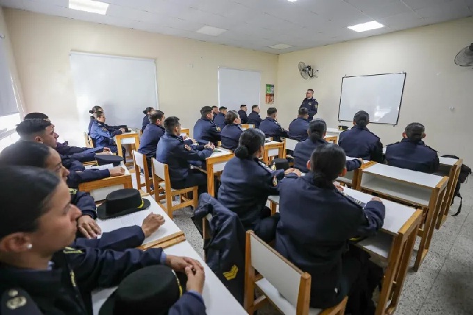 Está abierta la inscripción para la Escuela de Oficiales de la Policía de Corrientes