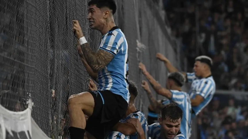 Racing venció a Riestra Gracias a Solari, y se afirma como puntero