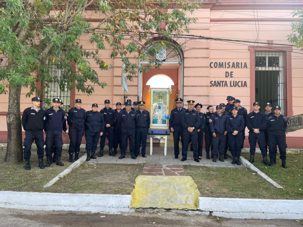 LA VIRGEN DE ITATÍ RECORRE LAS COMISARÍAS DE LA UNIDAD REGIONAL II