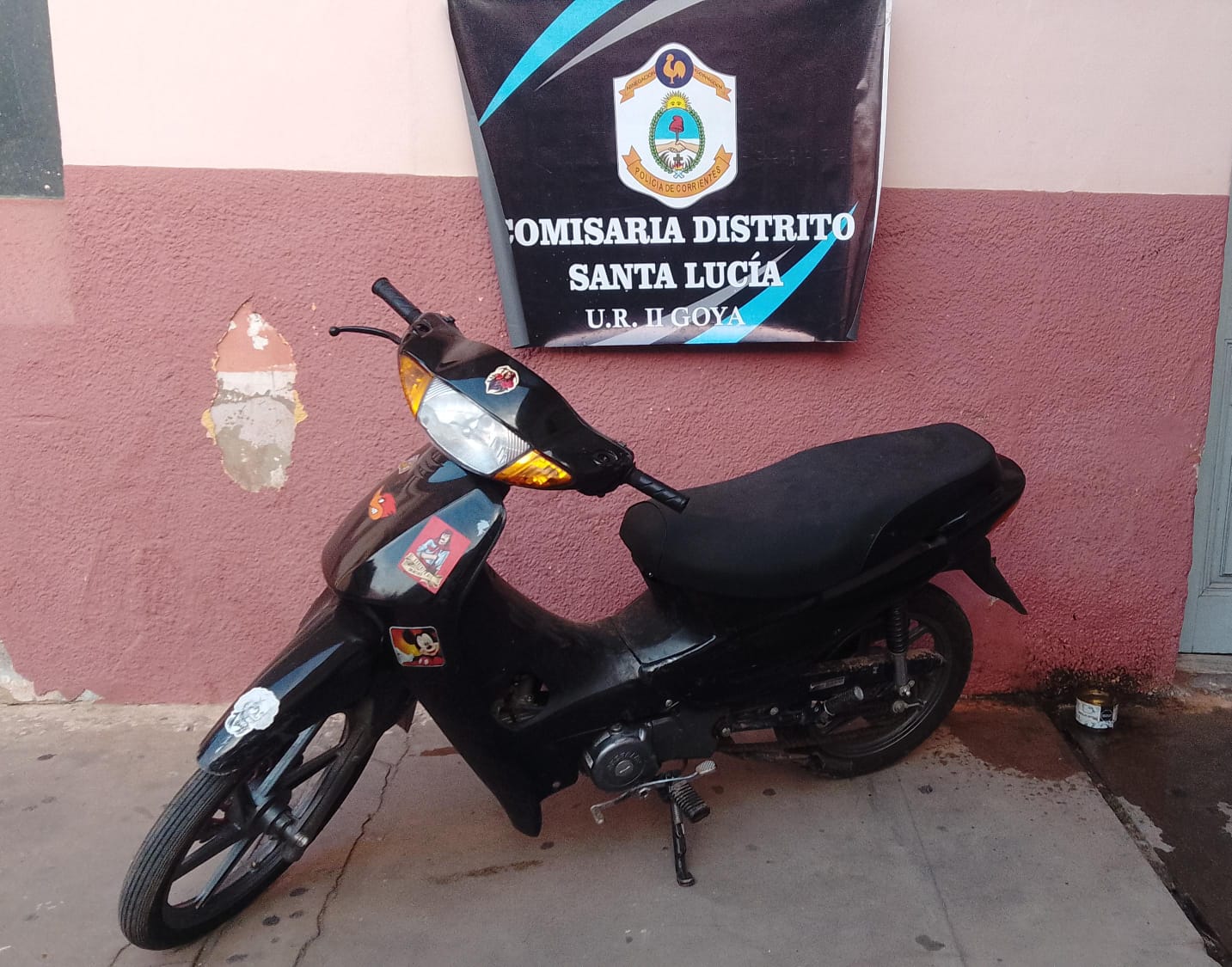 EFICAZ OPERATIVO CONJUNTO LOGRA RECUPERAR UNA MOTOCICLETA ROBADA EN SANTA LUCÍA