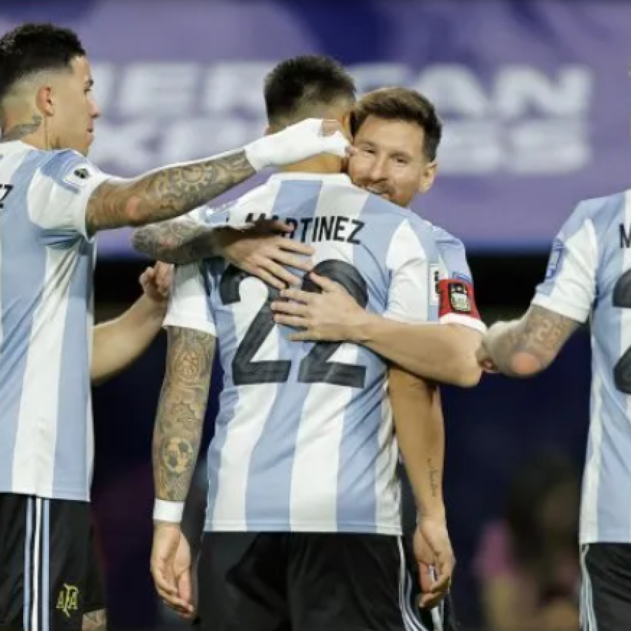 Quiénes son los 35 jugadores que reservó Lionel Scaloni de cara al Mundial 2026