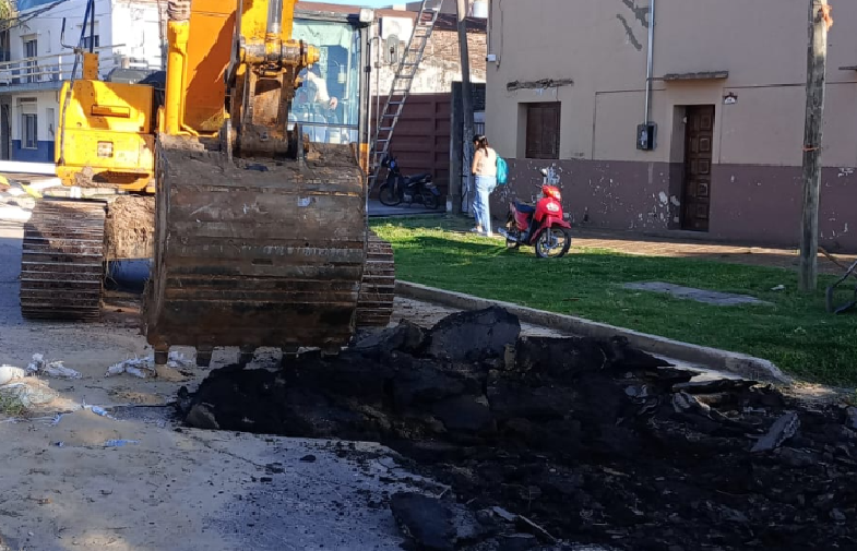 REPARACIÓN DE PLUVIALES: TRÁNSITO RESTRINGIDO EN AV. MADARIAGA Y CALLE YAPEYÚ