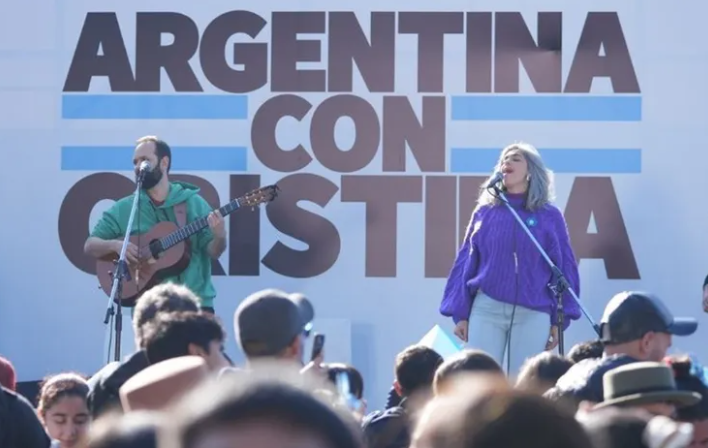 Cristina Kirchner habló en Parque Lezama: "Si los peronistas no cambiamos esto, no lo cambia nadie"