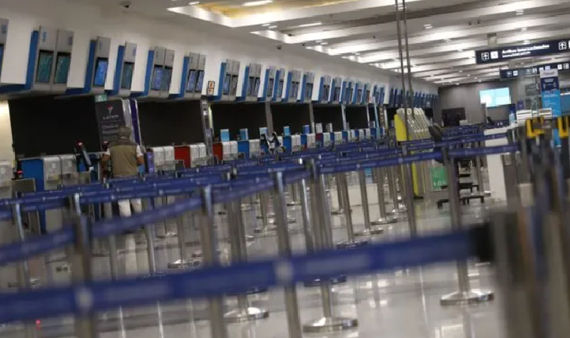 Alerta turistas de fin de semana largo: anuncian paro en vuelos de todo el país