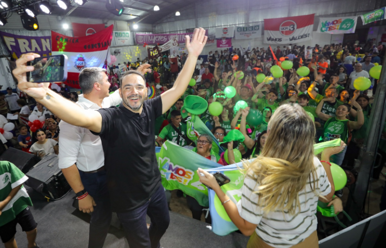 VAMOS CORRIENTES: "INJURIAN PORQUE NOS VEN GANAR EN PRIMERA VUELTA"