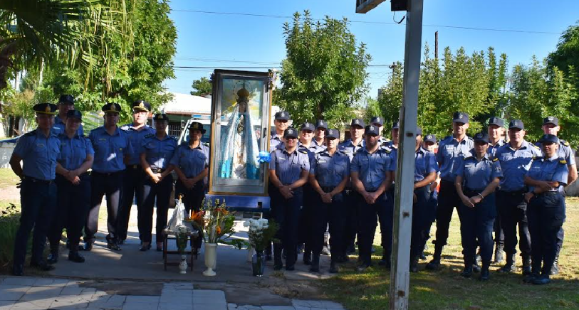 LA PATRONA DE LA POLICÍA FUE RECIBIDA EN LA COMISARÍA SEGUNDA DE GOYA